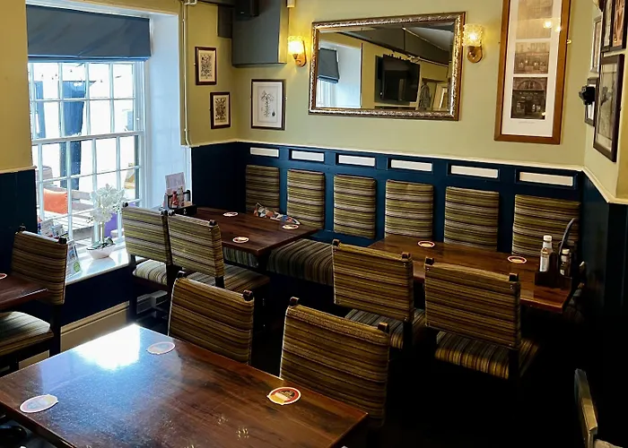 The Crown And Cushion