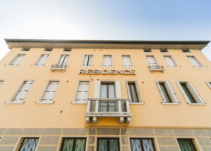 Palazzo Brando - Living Apartments