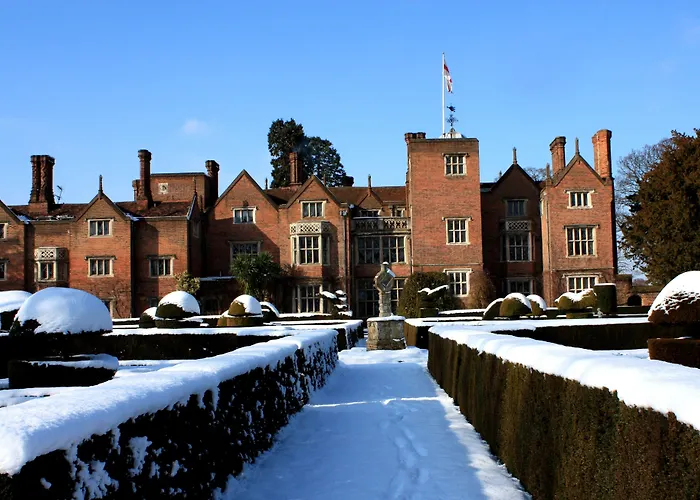 Great Fosters - Near Windsor