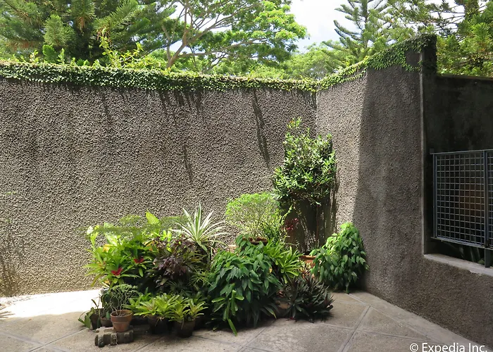 The Suites At Mount Malarayat