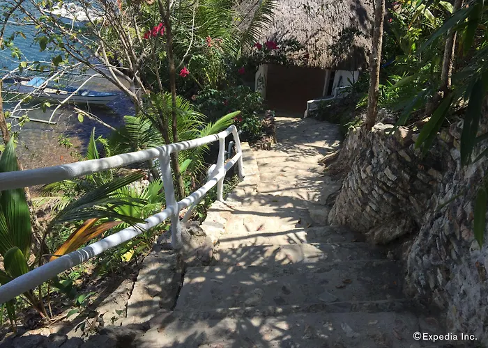 Al Faro Cosmio Hotel Palawan