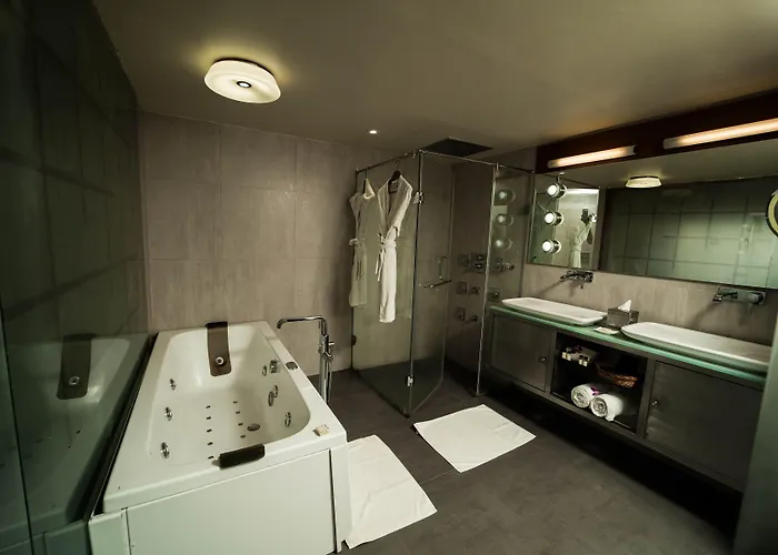 The Gold Beach Resort