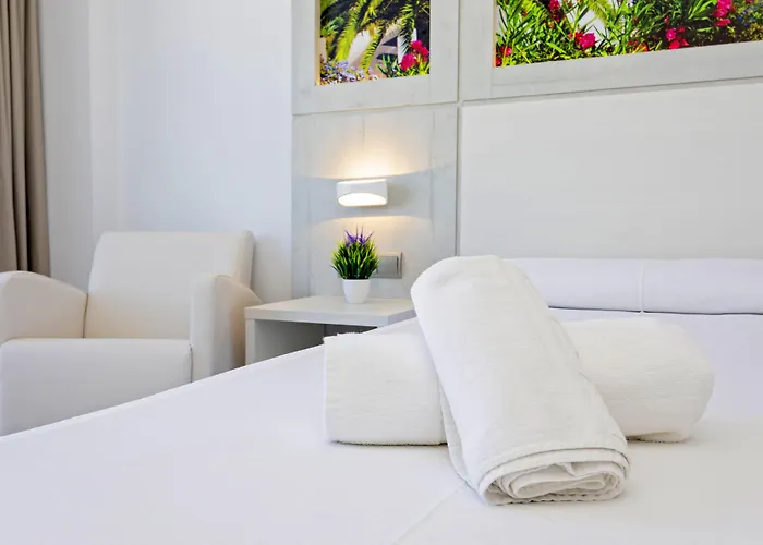 Hostal Molins Park