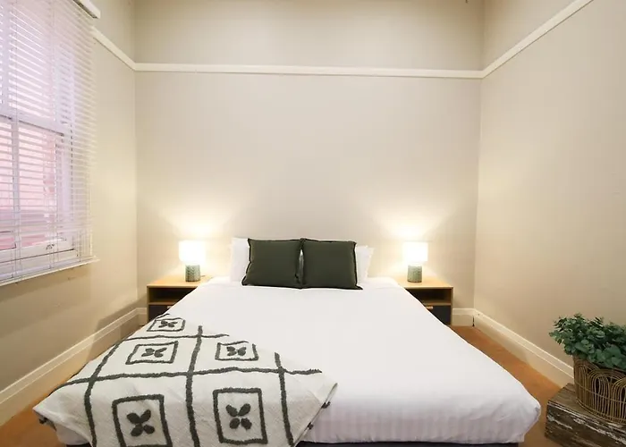 Waterviews - Hidden Gem In Cbd - Sleeps 10