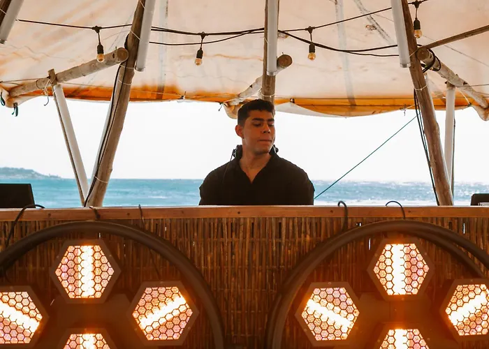 Wala Hotel And Beach Club