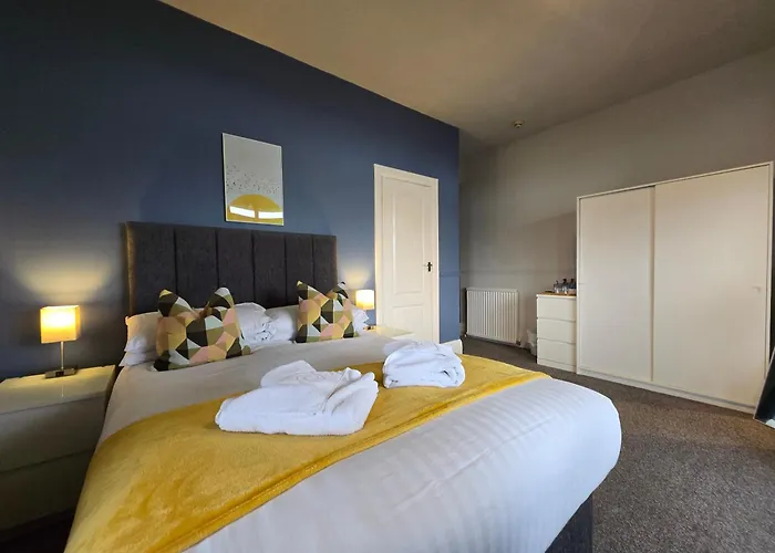Beach Hotel Torbay B&B