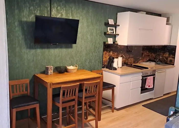 Viktor Apartment