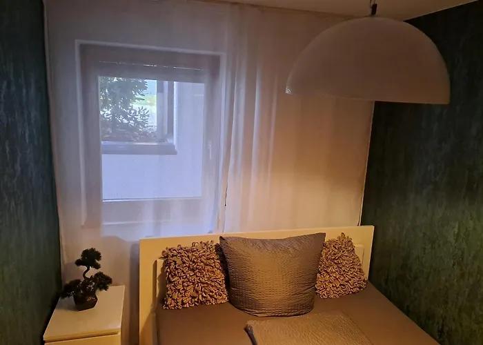 Viktor Apartment