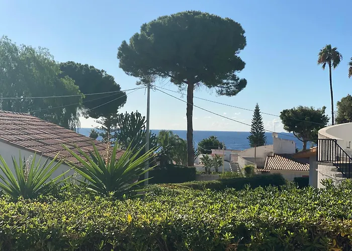 Villa Titti Residence La Bussola