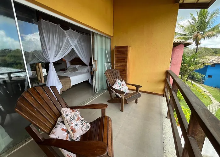 Estudio Com Piscina E Garagem