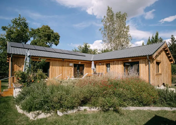 Charming Ecolodge With Private Access To The River