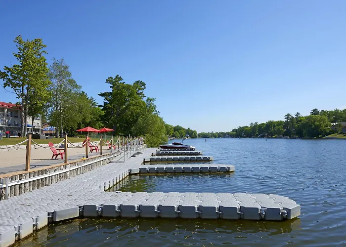 Wasaga Riverdocks Hotel Suites