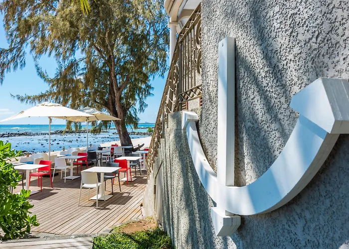 Voile Bleue Boutique Hotel