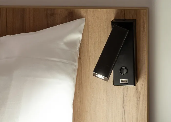 B&B Hotel Laval Ouest