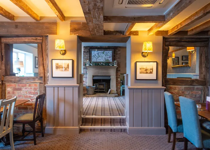 Cross Keys By Chef & Brewer Collection