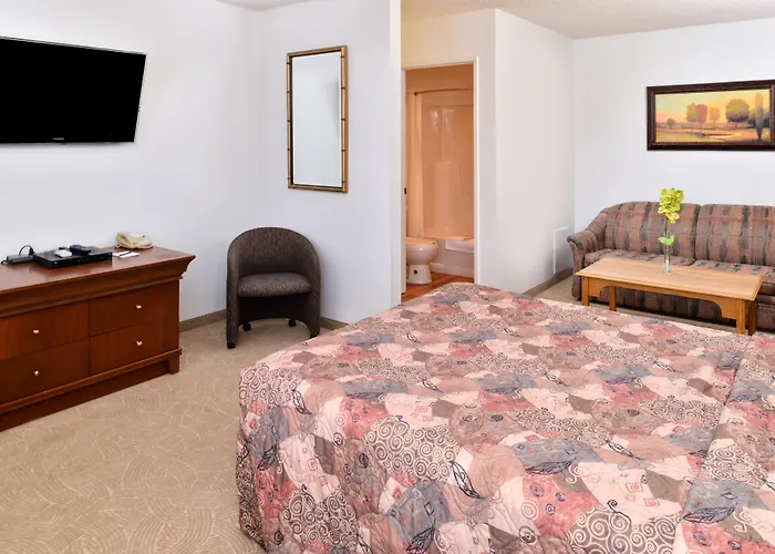 Canadas Best Value Inn Whitecourt