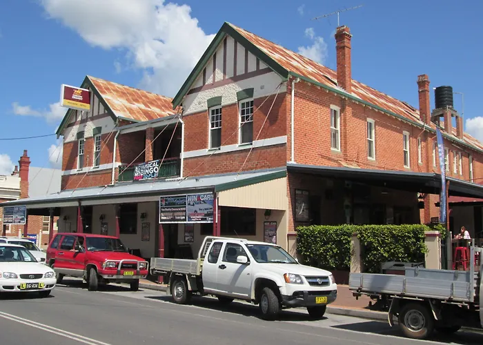 Maclean Hotel