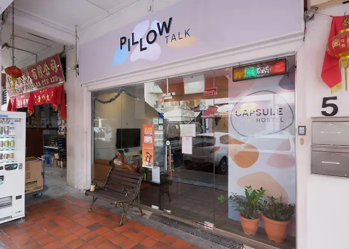 Pillow Talk Hostel