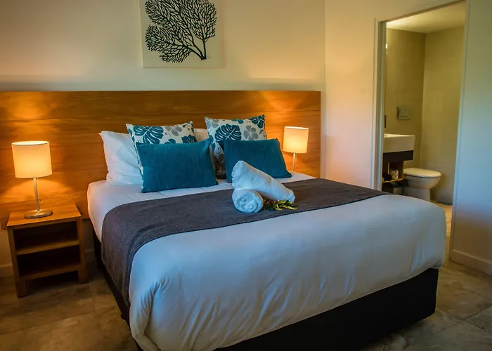 Ultiqa Fiji Palms Beach Resort
