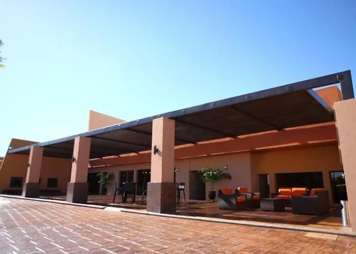 Hotel Gandara
