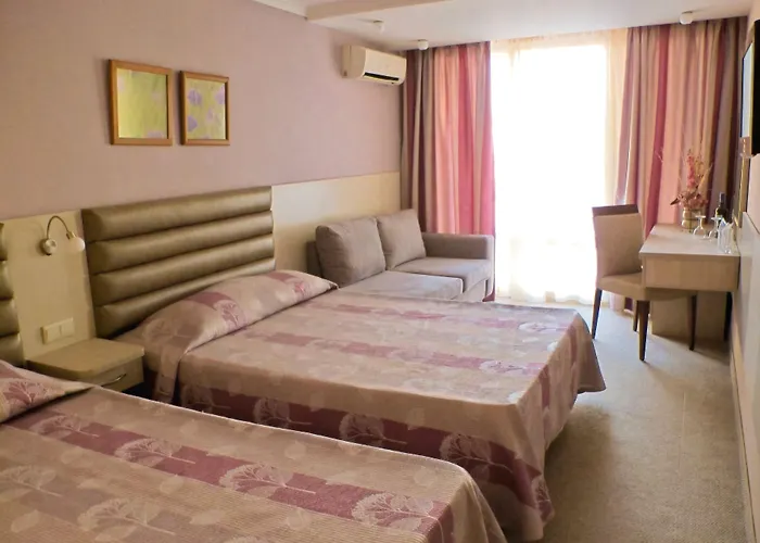 Hotel Sandy Beach