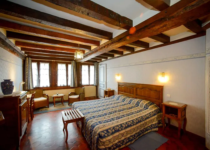 Logis Hotel Restaurant Manoir De L'Acherie