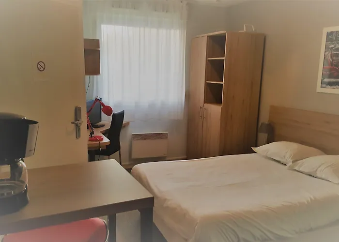 Kosy Appart'Hotel Le Champ De Mars Reims