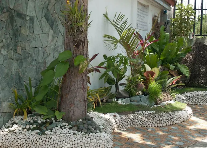 Eden Resort