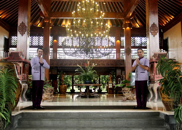 Laras Asri Resort & Spa