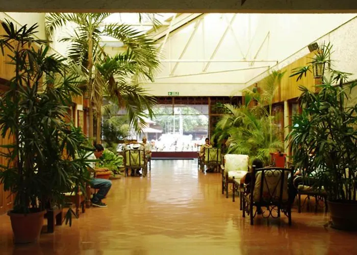 Hotel Boyeros