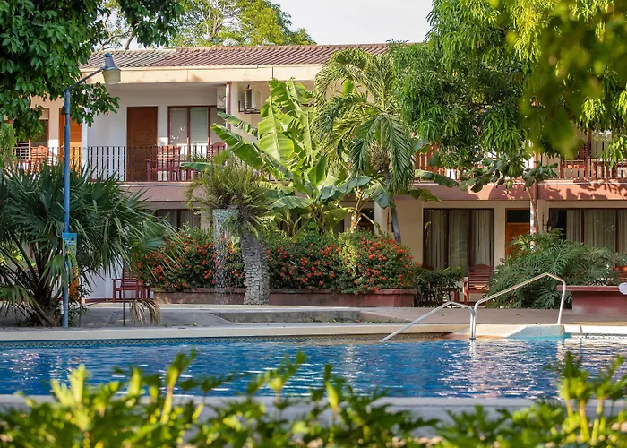 Hotel Boyeros