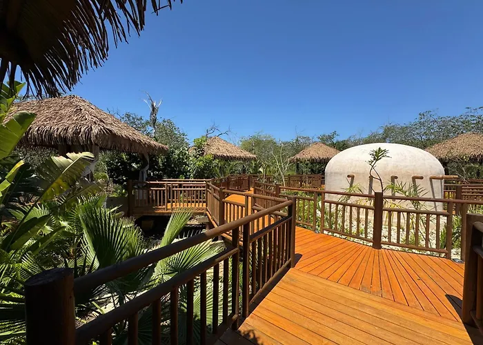 Hotel Mundo Maya Edzna