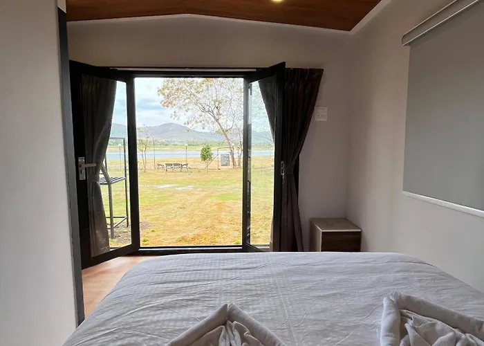 Sizzle Bay Resort