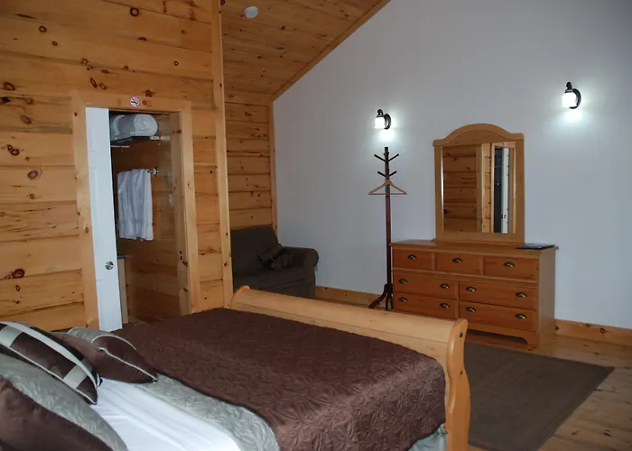 Barry'S Bay Golf Resort