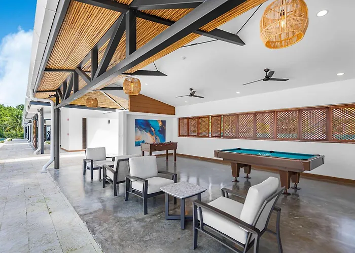 Upstay - Brand New Condo W Pool - Near The Beach