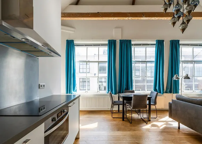 Barbera Guesthouse Hotel Apartments - Experience Local Life In The Old Centre