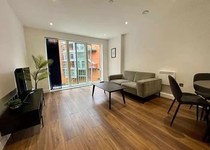1 Bed Serviced Apartment Bracknell 5 Mins From Station
