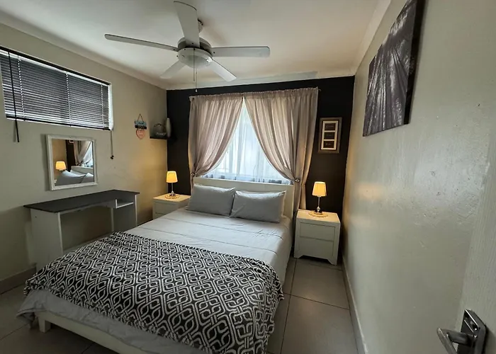Secure Cottage With Wifi And Plex Or Tambo Airport