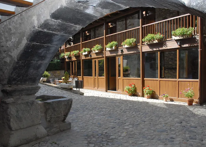 Hotel Casa Cornel