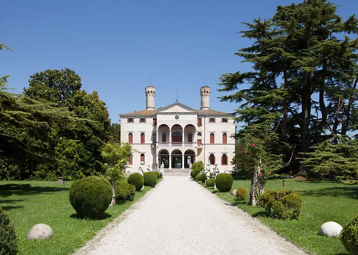 Castello Di Roncade
