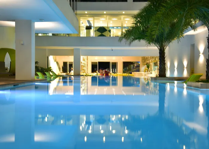 Astoria Current
