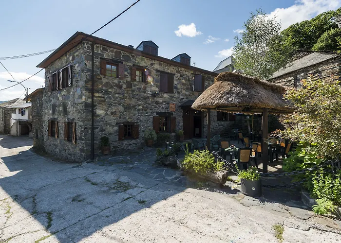 Hotel Rural Valle De Ancares