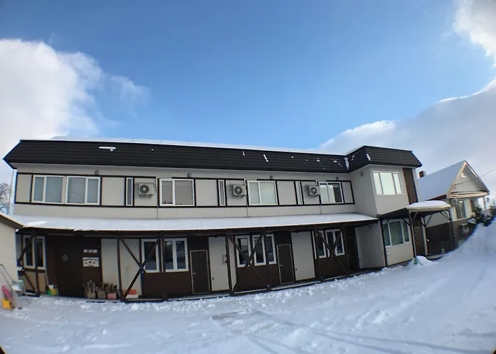 Tsuru Apartments