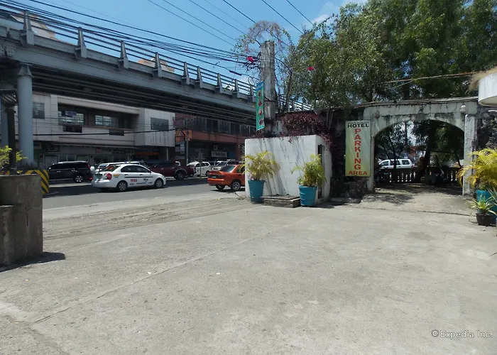 Regatta Hotel Iloilo City