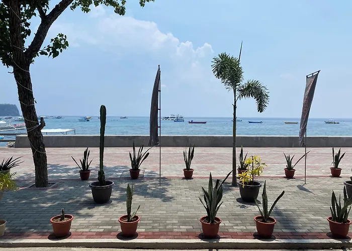 Papa Freds Beach Resort