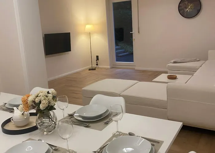 Modernes Ferienhaus Mit Grosser Terasse In Siegen