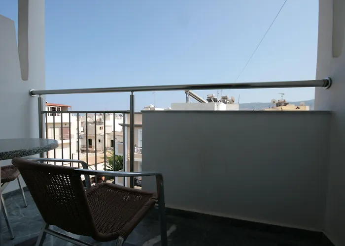 Dimitris Paritsa Hotel