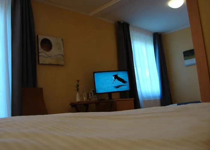 Rotenberg Pt Hotel