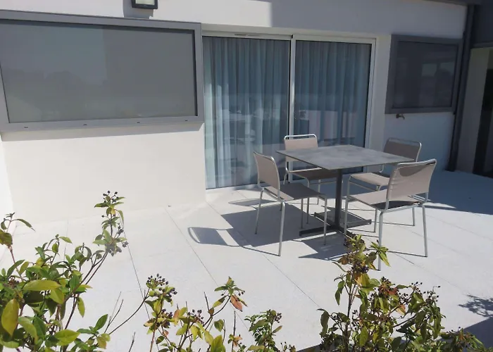 Appart-Hotel Mer & Golf City Bordeaux Bassins A Flot