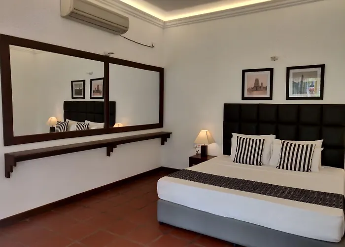 Oreeka - Katunayake Airport Transit Hotels
